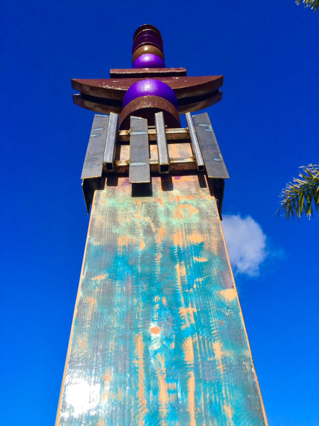 Outdoor Sculpture Totem from the Contact Series